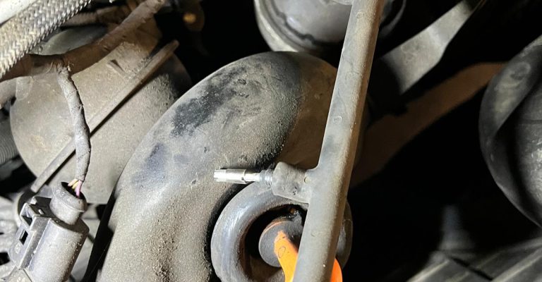Réparation d’un Faisceau de Bougie de Préchauffage sur une Volkswagen Touran à Bennwihr Gare, proche de Bergheim
