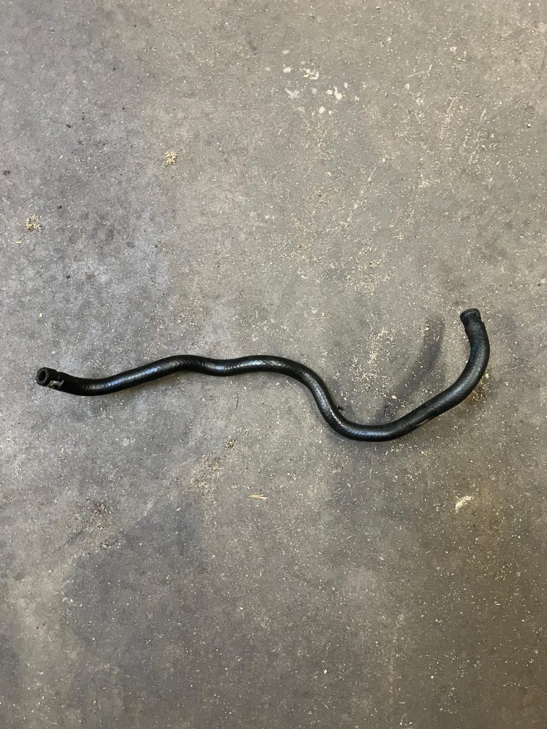 Remplacement de la Durite de Gasoil sur une Mercedes à Bennwihr-Gare, proche Wickerschwihr