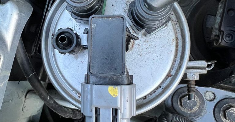 Remplacement du Filtre à Gasoil et du Capteur d’un Renault Kangoo à Bennwihr Gare proche de Riquewihr
