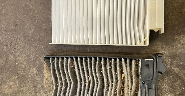 Remplacement du Filtre à Pollen d’une Renault Clio à Kaysersberg sur la Route des Vins