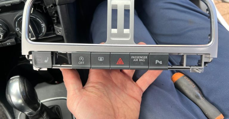 Remplacement des Boutons d’une Volkswagen Polo à Colmar dans le Haut-Rhin