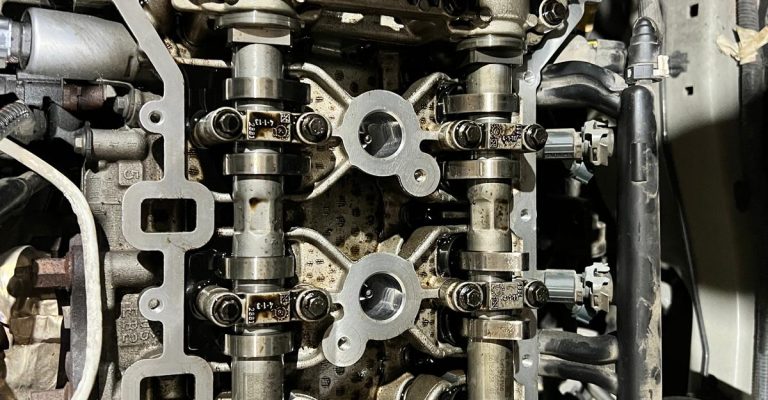 Changement de la Courroie de Distribution sur une Peugeot 208 à Ribeauvillé proche de Riquewihr
